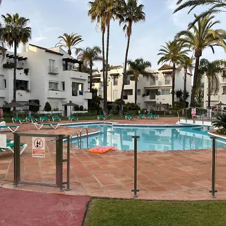Evans Realty Bv A Pie De Playa & Piscina & Terraza * Estepona