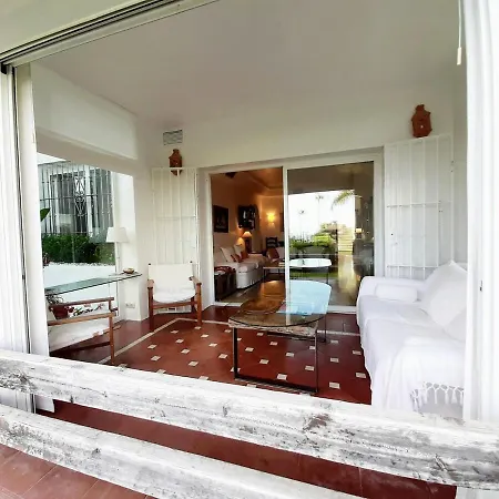 Evans Realty Bv A Pie De Playa & Piscina & Terraza Apartment